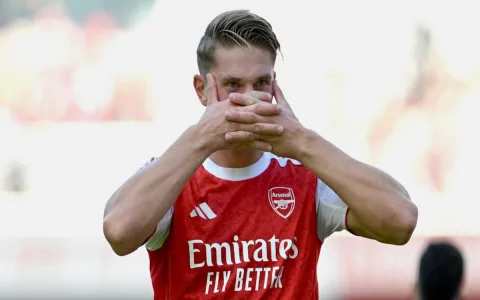 Phân tích kèo Arsenal tối nay： 5 mẹo soi kèo chuẩn xác không thể bỏ qua!