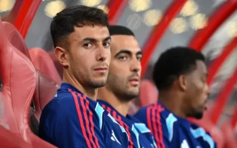 Chuyển nhượng Arsenal 2016 có những ai？ (Xem 5 bản hợp đồng gây sốc nhất!)