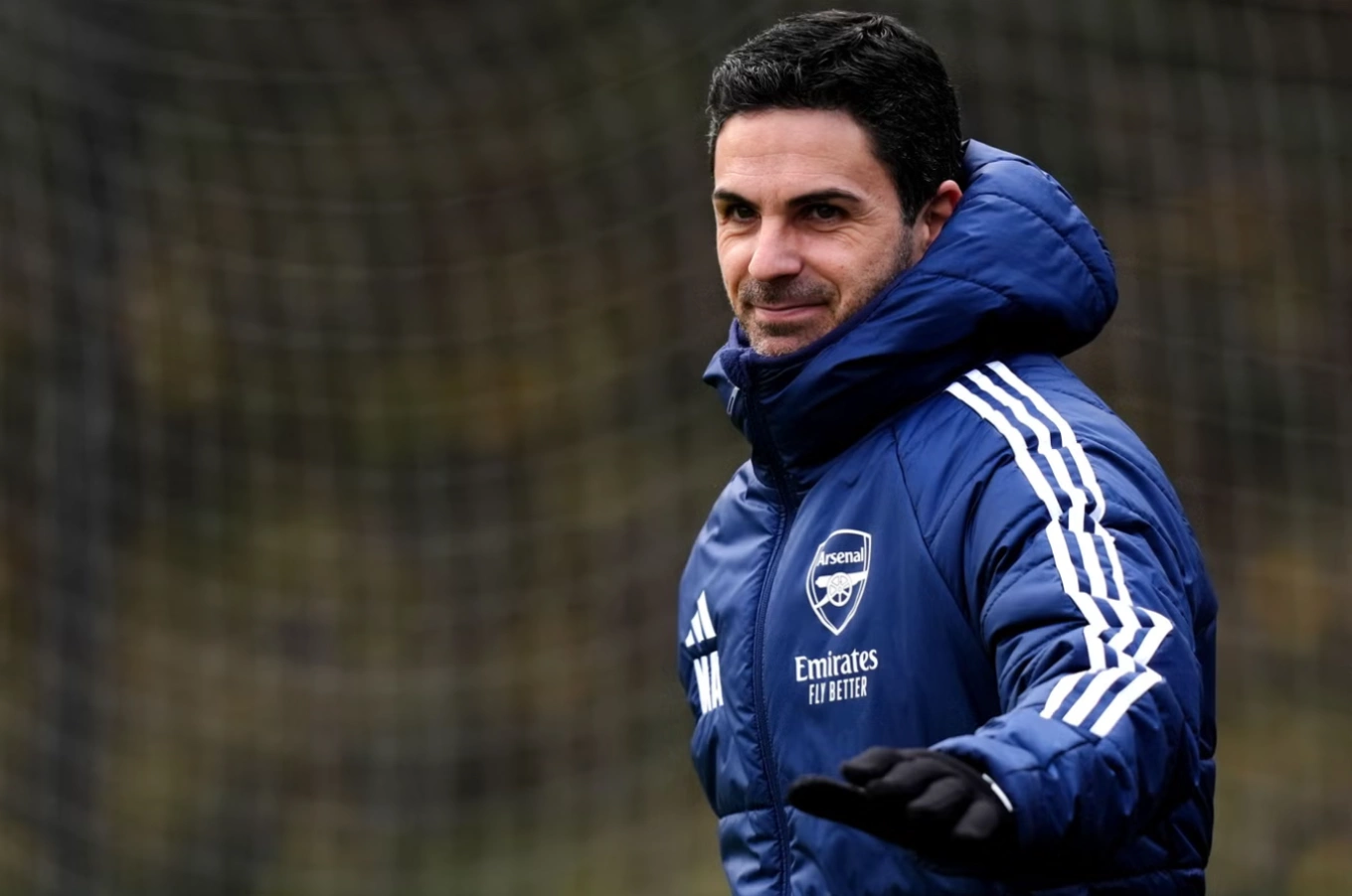 Chelsea đua vô địch？ Hỏi Arteta ngay thì biết!